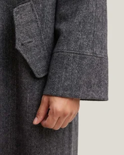1 × Pure Wool Overcoat