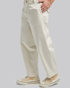 Loose Fit Tapered Pants