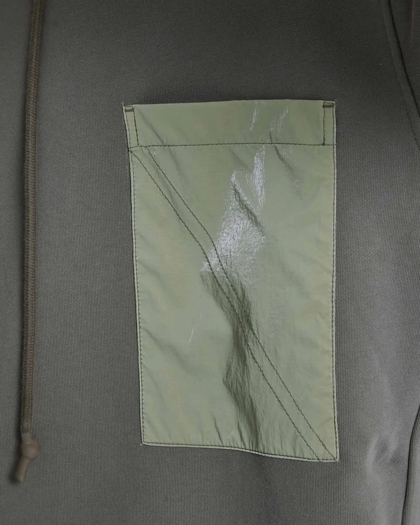 Patch Pocket Basic Hoodie