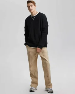Pleated Straight Pants