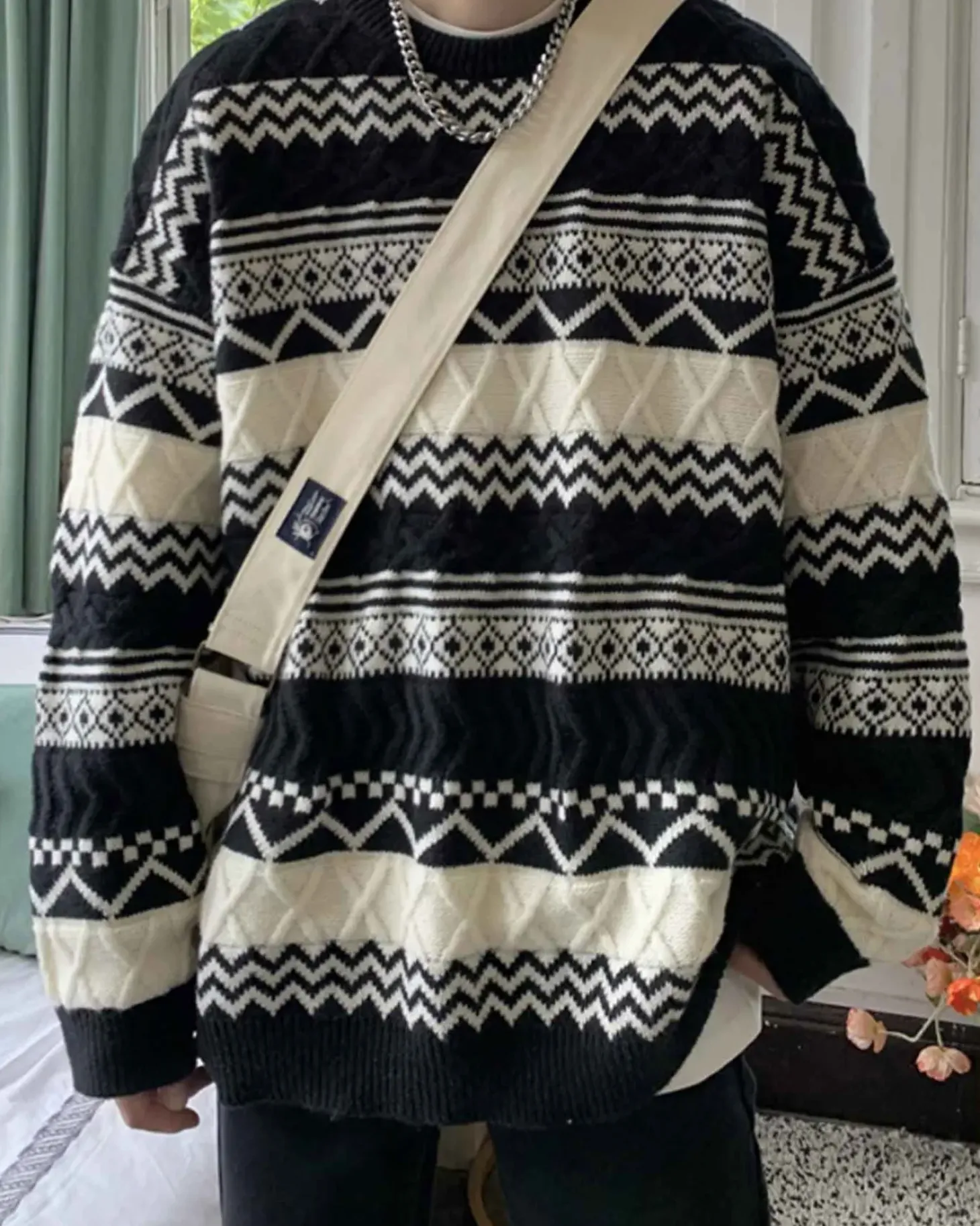Vintage Loose-Cut Crew Jumper