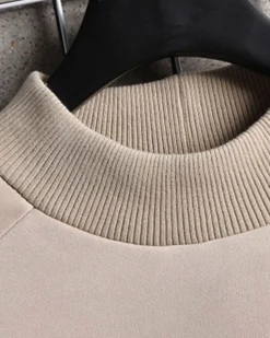 Wide Ribbed Crewneck Sweatshirt